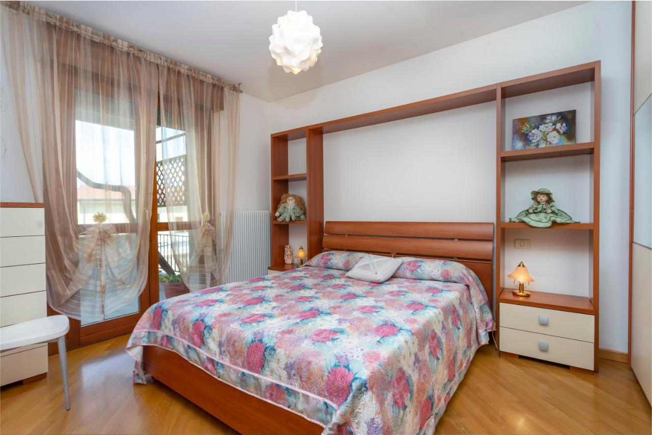 Ai Gelsomini - Lovely Flat With Terrace And Parking! Udine Ngoại thất bức ảnh